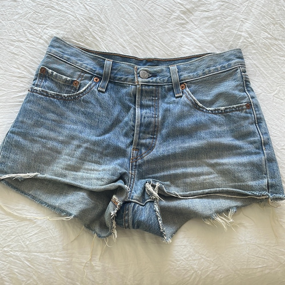 Levi’s 501 denim shorts